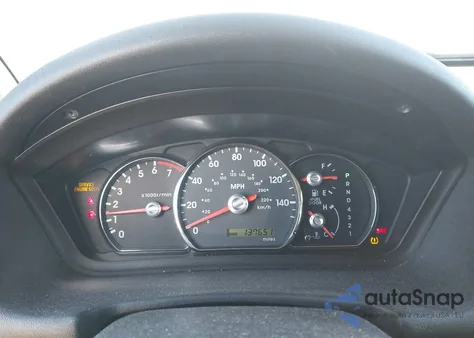 2010 Mitsubishi Endeavor Ls z USA, uszkodzony, nr VIN 4A4JM2AS5AE017944